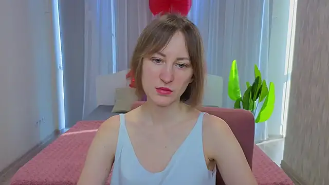 LuluChiiii online show from 02-22-26, 09:19