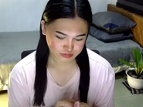 Snapshot of Annierose_ts chatting on 09-19-25, 10:27 Annierose ts online show from 09-19-25, 10:27