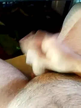 Snapshot of chrisdic27 chatting on 02-17-26, 09:17 chrisdic27 online show from 02-17-26, 09:17