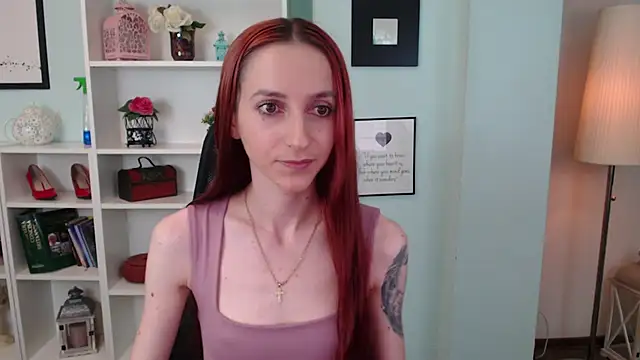 Julia Jae online show from 10-13-25, 06:13