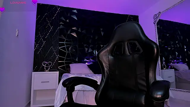 JulienSaint online show from 02-12-26, 12:33