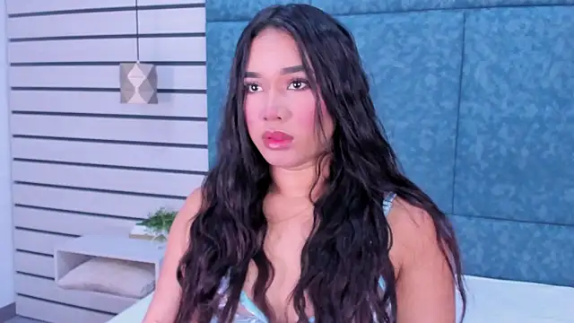 EmilyZahar online show from 09-18-25, 11:34