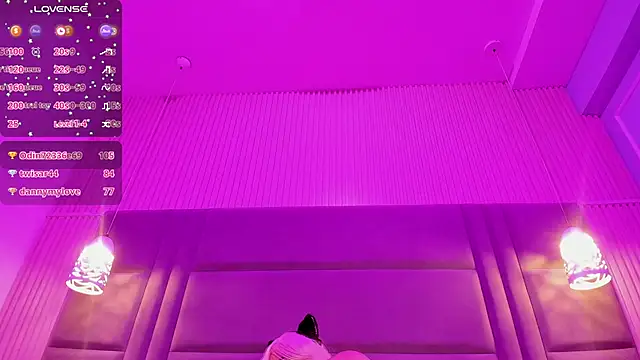 SamanthaaReed online show from 10-24-25, 03:58