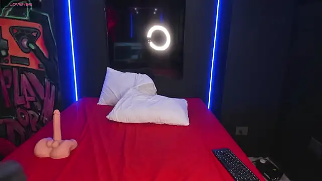 SamanthaaReed online show from 02-11-26, 08:19