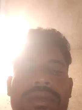 Snapshot of Chloe_1122 chatting on 03-11-25, 01:37 Chloe 1122 online show from 03-11-25, 01:37