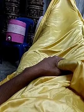 Snapshot of Chloe_1122 chatting on 02-15-26, 07:54 Chloe 1122 online show from 02-15-26, 07:54