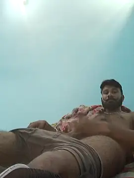 Snapshot of pppppp7811 chatting on 10-18-25, 09:32 pppppp7811 online show from 10-18-25, 09:32