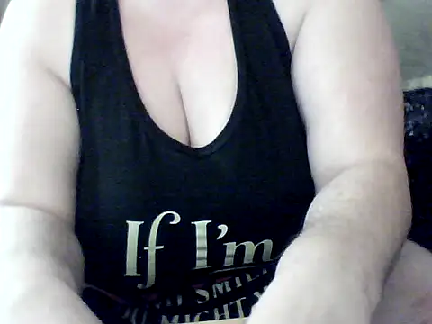 Snapshot of Valendra_ chatting on 02-22-26, 07:08 Valendra online show from 02-22-26, 07:08