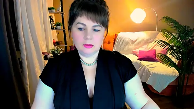 Snapshot of CrystaalStaar chatting on 11-22-25, 06:51 CrystaalStaar online show from 11-22-25, 06:51