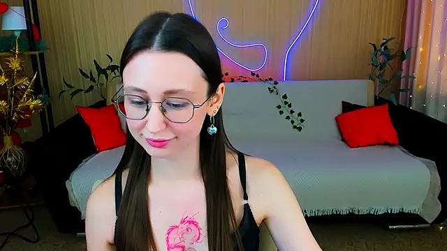 YourLovellyStory online show from 04-04-26, 12:35