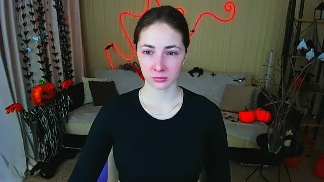 Snapshot of SensitiveSooul chatting on 11-03-25, 04:47 SensitiveSooul online show from 11-03-25, 04:47