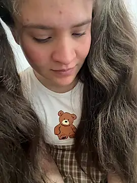 Emilyybennet  online show from 01-17-26, 09:51