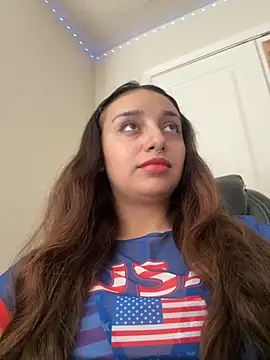 CharmingMaddie online show from 11-04-25, 03:11