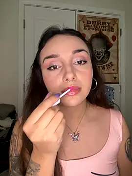 CharmingMaddie online show from 12-03-25, 07:23