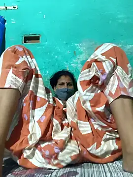 Love-pari077 online show from 09-21-25, 04:19