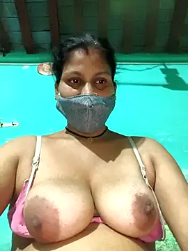 Love-pari077 online show from 09-26-25, 04:55