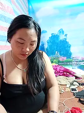 Snapshot of Love-Ly99 chatting on 09-12-25, 09:42 Love-Ly99 online show from 09-12-25, 09:42