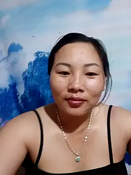 Snapshot of Love-Ly99 chatting on 10-03-25, 10:40 Love-Ly99 online show from 10-03-25, 10:40