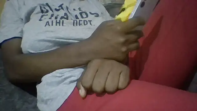 Snapshot of sexyonettt chatting on 09-26-25, 09:02 sexyonettt online show from 09-26-25, 09:02