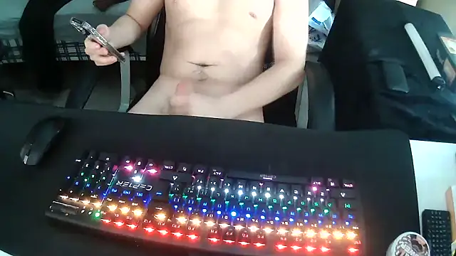 solooboy18 online show from 09-27-25, 02:44