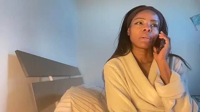 Snapshot of Peachyz69 chatting on 02-15-26, 10:39 Peachyz69 online show from 02-15-26, 10:39