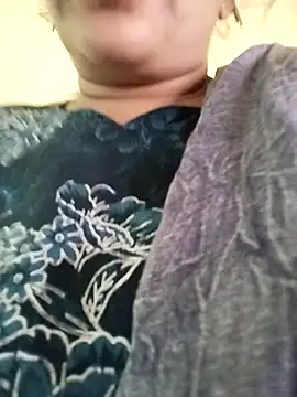 Snapshot of Monika_Telugu_Girl chatting on 01-18-26, 06:50 Monika Telugu Girl online show from 01-18-26, 06:50