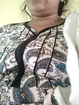 Snapshot of Monika_Telugu_Girl chatting on 02-05-26, 06:07 Monika Telugu Girl online show from 02-05-26, 06:07