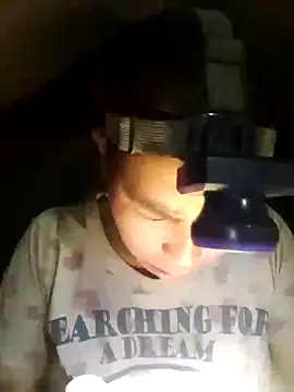 Snapshot of cicnci chatting on 09-28-25, 12:54 cicnci online show from 09-28-25, 12:54