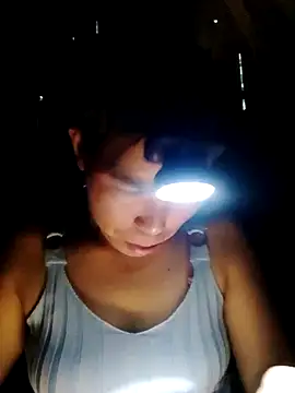 Snapshot of cicnci chatting on 09-30-25, 02:38 cicnci online show from 09-30-25, 02:38