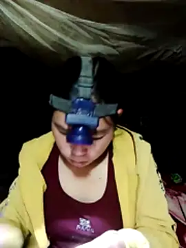 Snapshot of cicnci chatting on 11-04-25, 12:37 cicnci online show from 11-04-25, 12:37