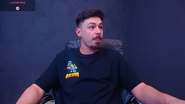 EnzoRace online show from 11-30-25, 05:55