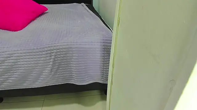 iisabella noa online show from 10-02-25, 12:56