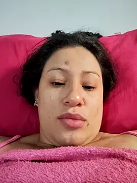 Snapshot of Angels_tomsop chatting on 10-18-25, 01:45 Angels tomsop online show from 10-18-25, 01:45