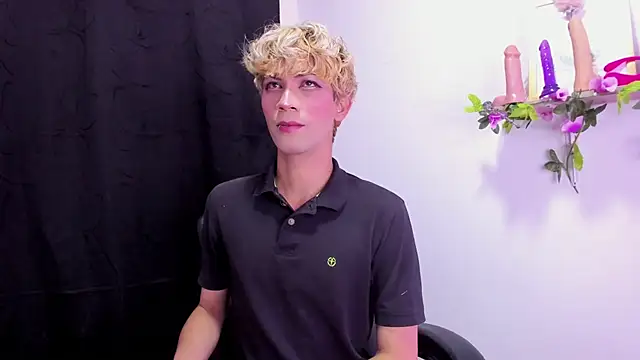 Cooperrosscute233 online show from 09-18-25, 06:54