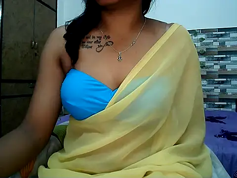 HOT AARVI11 online show from 11-24-25, 04:18