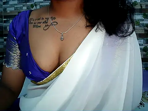 HOT AARVI11 online show from 12-15-25, 06:12