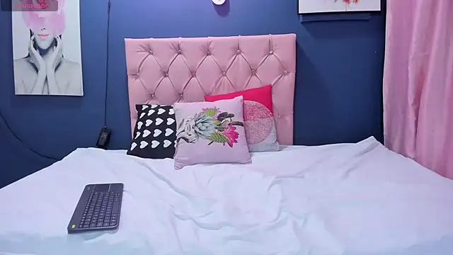 Sex samantha online show from 09-21-25, 01:24