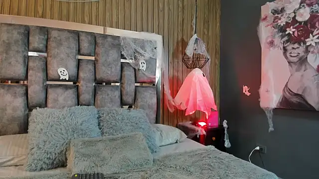 owen  johnson online show from 10-27-25, 12:20