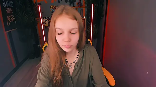 Selen hells weet online show from 10-17-25, 04:09