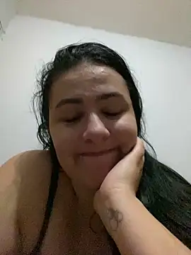 Snapshot of IvettSt_ chatting on 09-23-25, 04:15 IvettSt online show from 09-23-25, 04:15