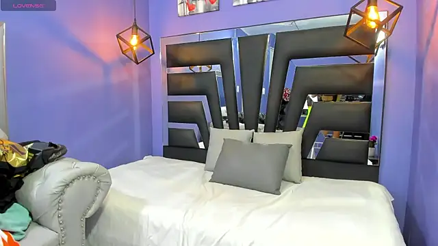 lilyth adam online show from 12-02-25, 01:55