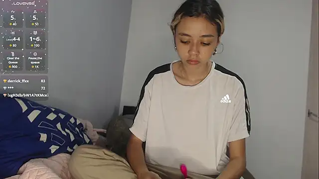 Snapshot of brisazanes chatting on 11-16-25, 07:19 brisazanes online show from 11-16-25, 07:19