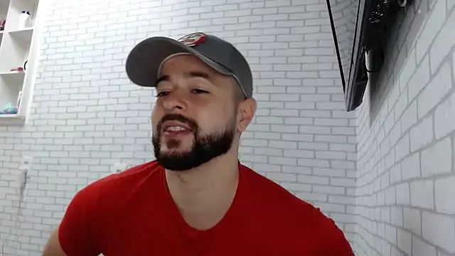 Snapshot of BombeiroHotx chatting on 09-08-25, 05:12 BombeiroHotx online show from 09-08-25, 05:12