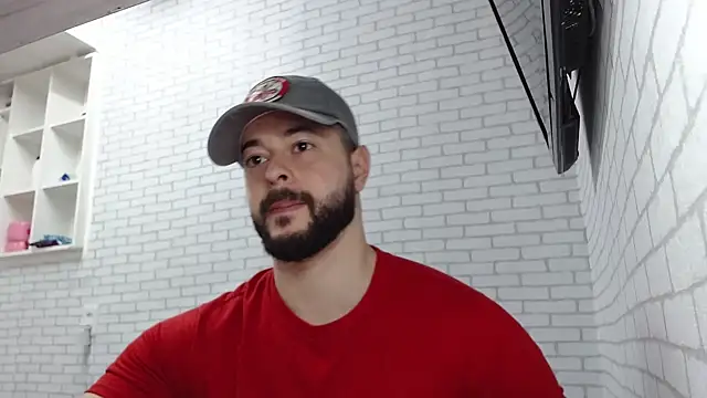 Snapshot of BombeiroHotx chatting on 11-12-25, 09:14 BombeiroHotx online show from 11-12-25, 09:14