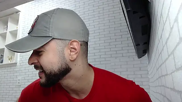 Snapshot of BombeiroHotx chatting on 03-02-26, 09:43 BombeiroHotx online show from 03-02-26, 09:43