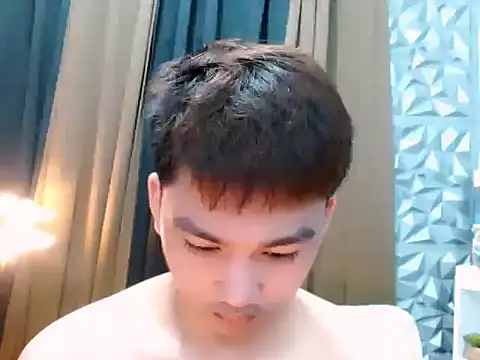 Snapshot of Mister_officer69 chatting on 09-15-25, 01:38 Mister officer69 online show from 09-15-25, 01:38