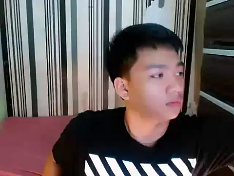 Snapshot of Mister_officer69 chatting on 02-20-26, 05:13 Mister officer69 online show from 02-20-26, 05:13