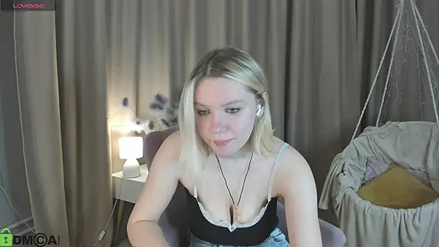 Casey Miller online show from 10-23-25, 05:12