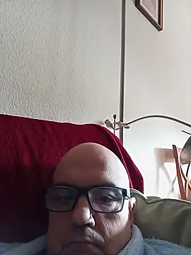 geli45 online show from 11-10-25, 09:41