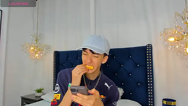 Snapshot of AerumChae chatting on 02-20-26, 12:16 AerumChae online show from 02-20-26, 12:16